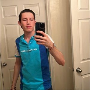 Meet your Posher, Alejandro